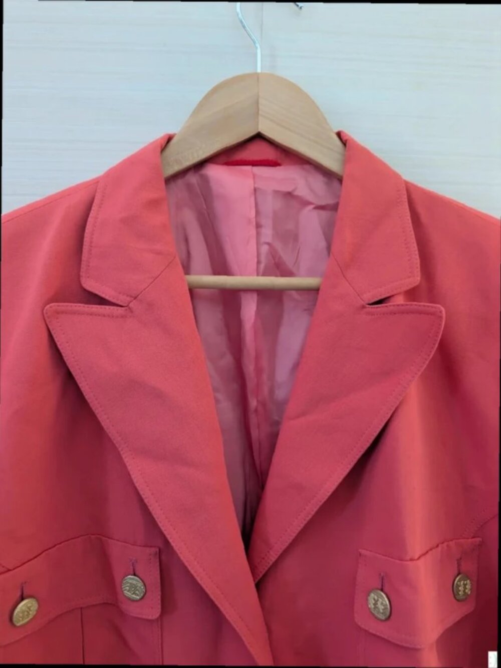 Vintage Coral Short Sleeve Blazer Gold Button Tailored Smart UK Size 20 - Picture 3 of 5